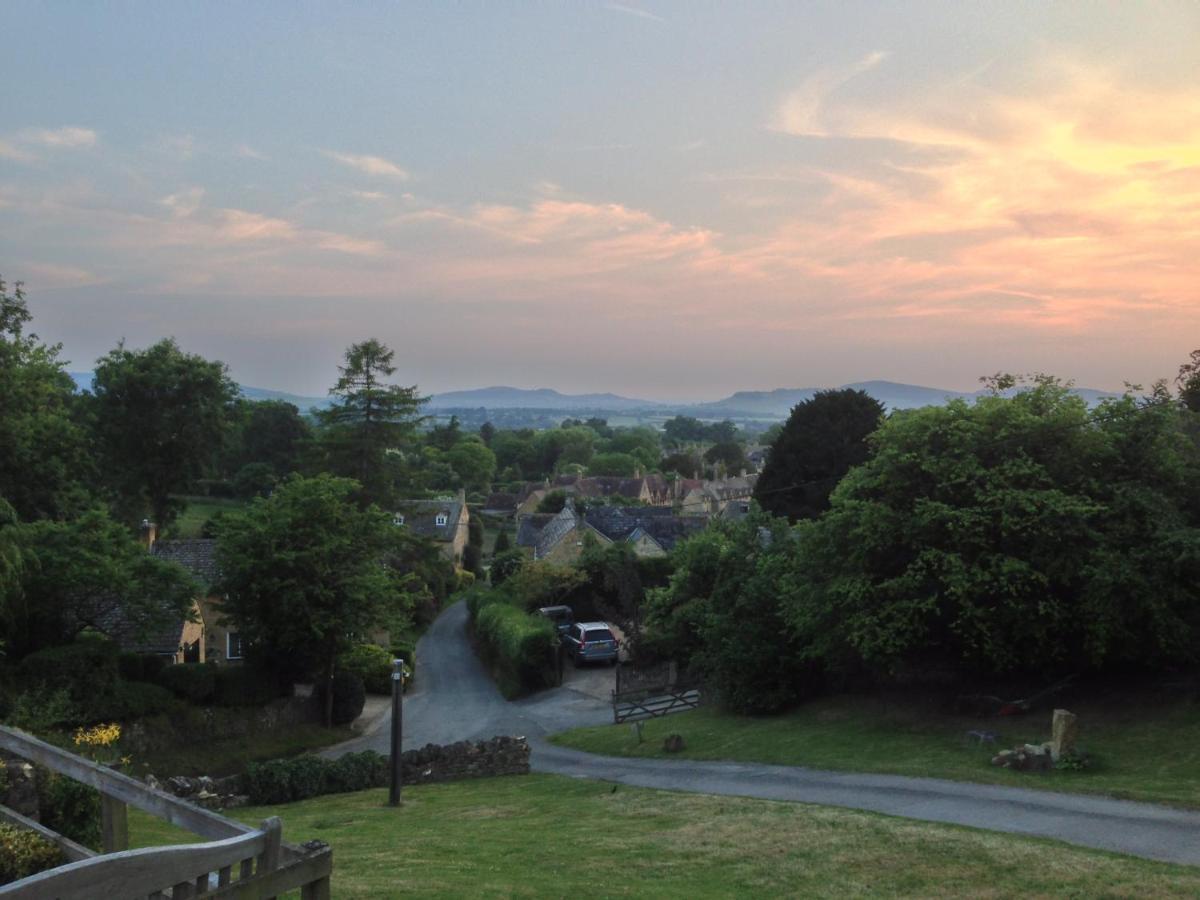 Zen Cottage, Cheltenham 温什科姆 外观 照片