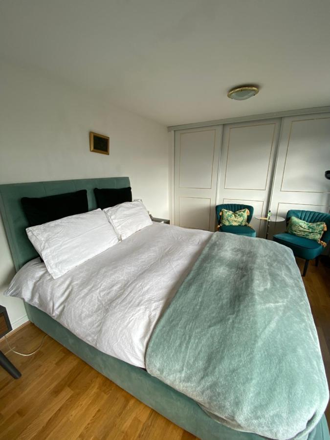 Zen Cottage, Cheltenham 温什科姆 外观 照片